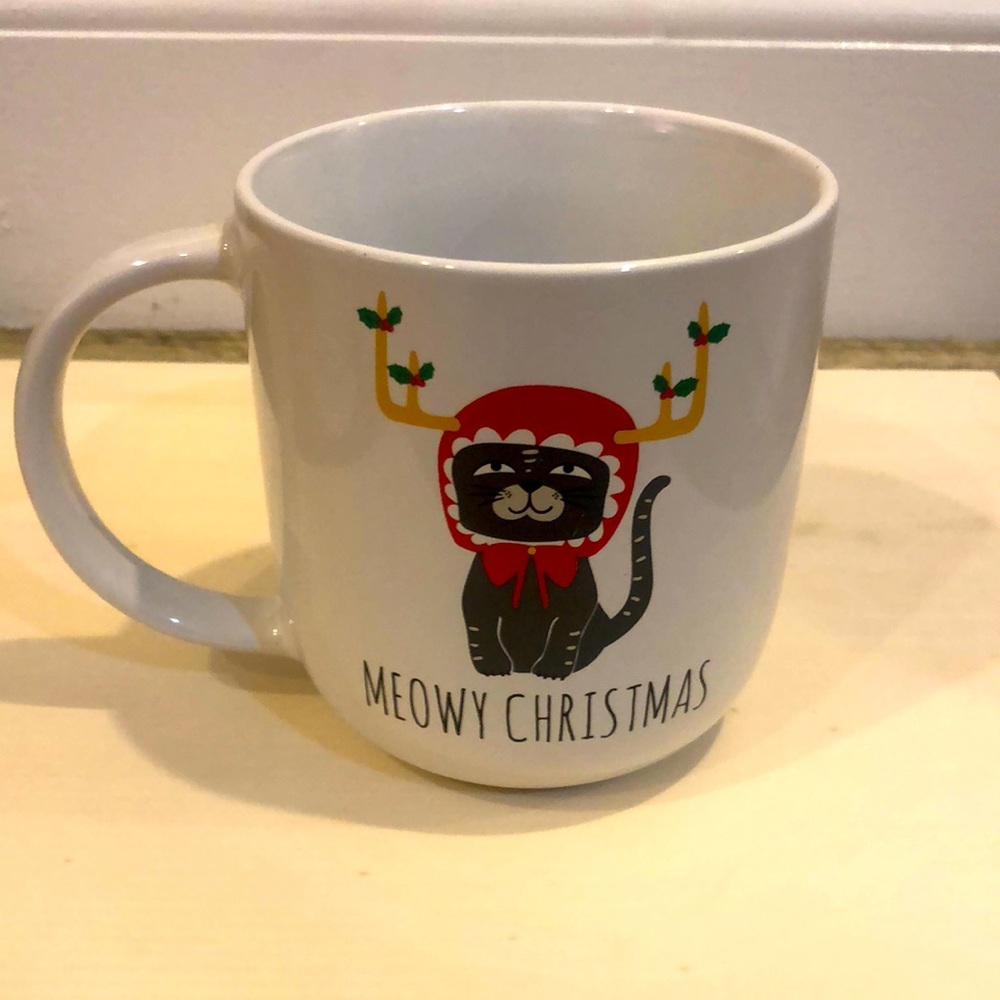 Cracker Barrel Holiday Meowy Christmas Cat Mug for Coffee and Tea 18oz